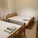 Cosy Spot Near The Only 45 Min From Athens Holiday home *
