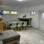 Cosy Spot Near The Only 45 Min From Athens Holiday home *