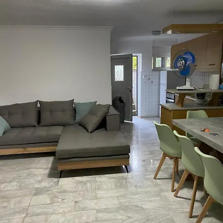 Cosy Spot Near The Only 45 Min From Athens Casa vacanze Dhílesi